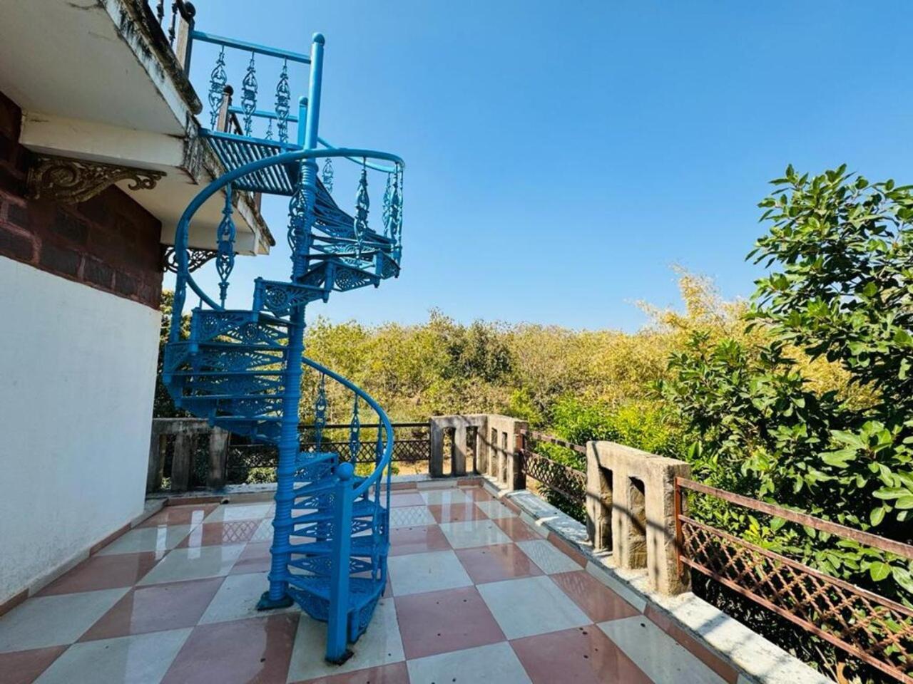 Gir Lions Paw Resort With Swimming Pool Sasan Gir Buitenkant foto