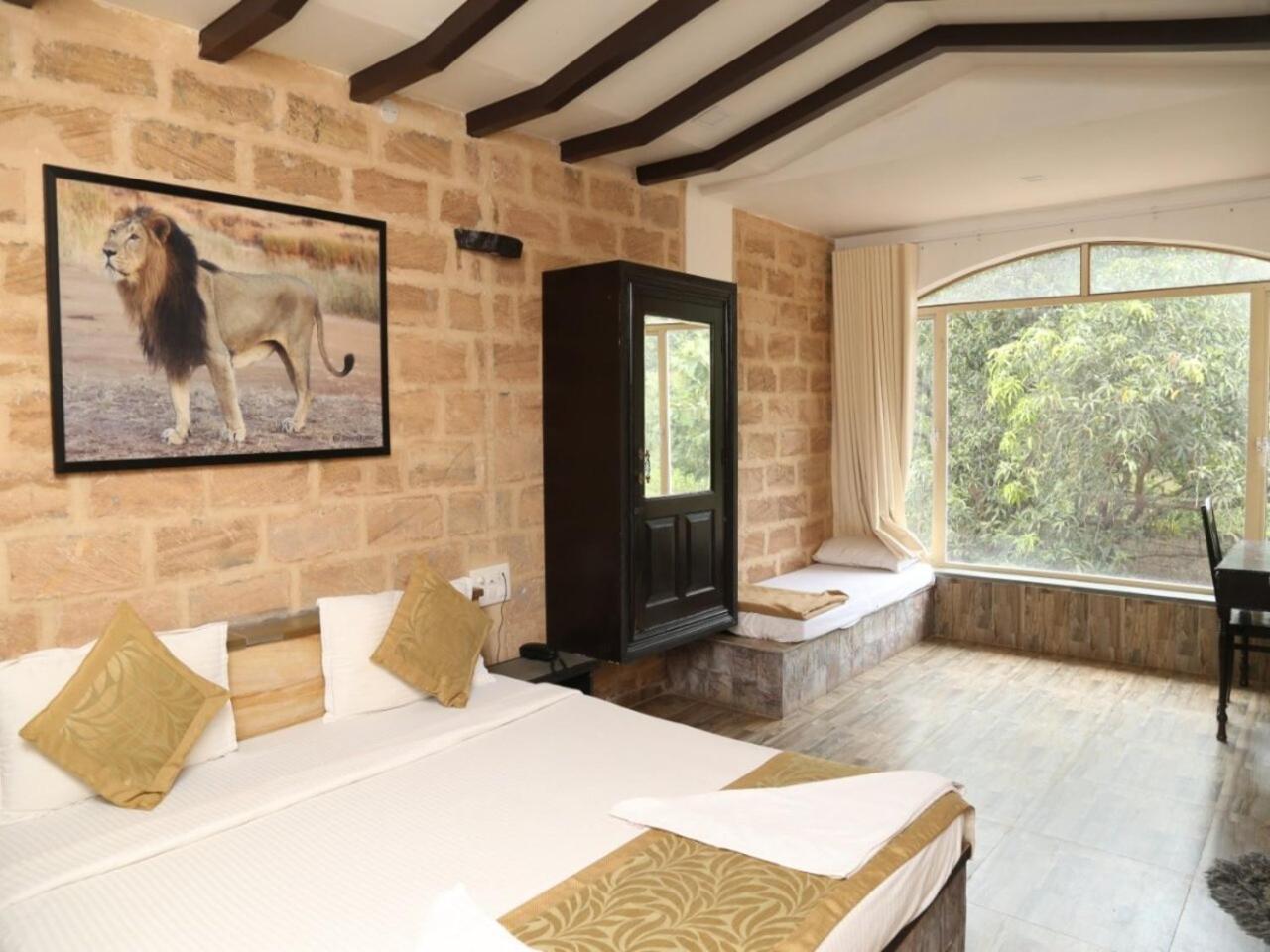 Gir Lions Paw Resort With Swimming Pool Sasan Gir Buitenkant foto
