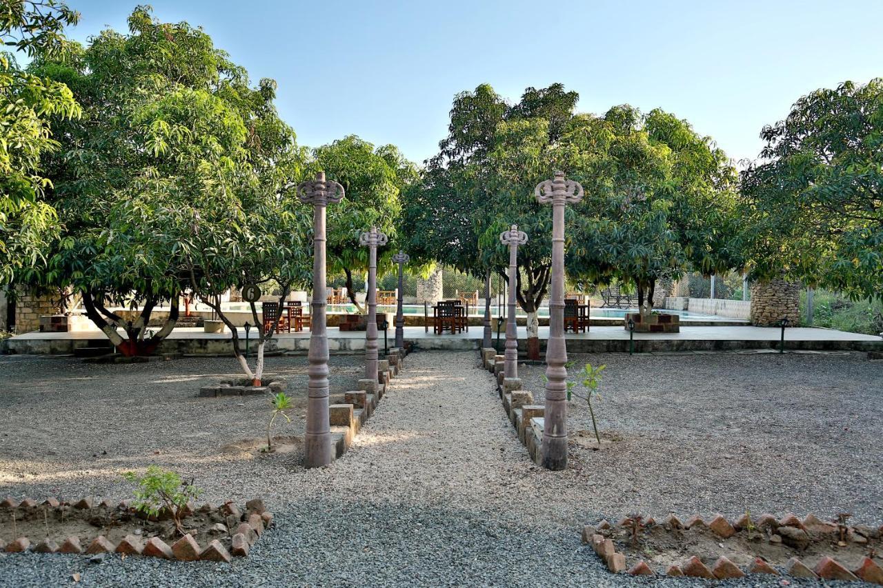 Gir Lions Paw Resort With Swimming Pool Sasan Gir Buitenkant foto